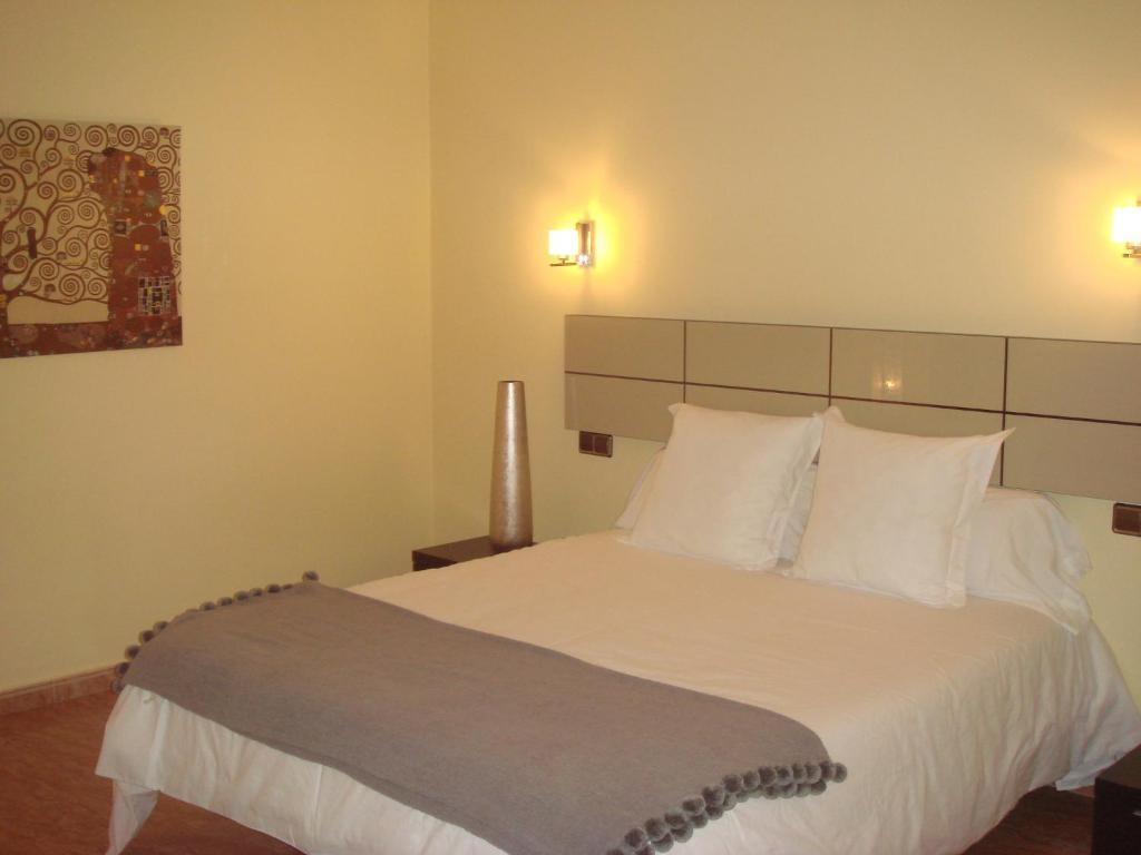 Oasis Familiar Hotel Jerez De Los Caballeros